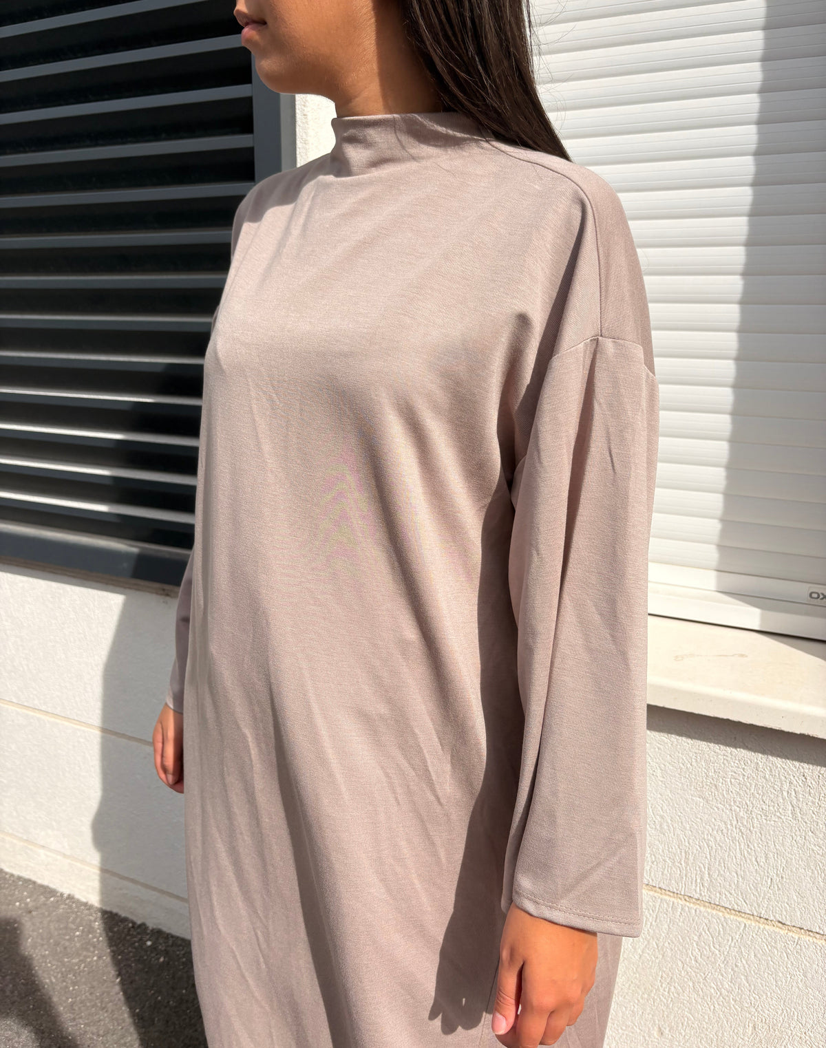 Robe col montant Nour taupe